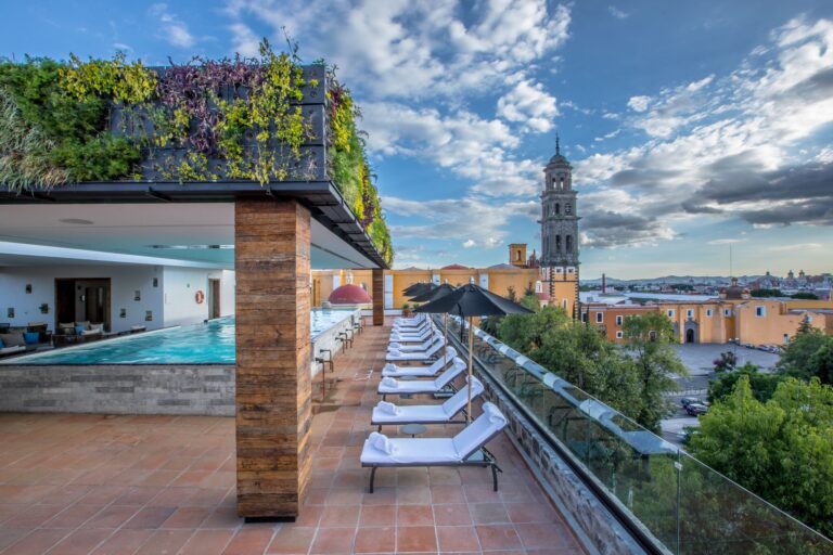 Conoce los 10 mejores hoteles para hospedarte en Puebla