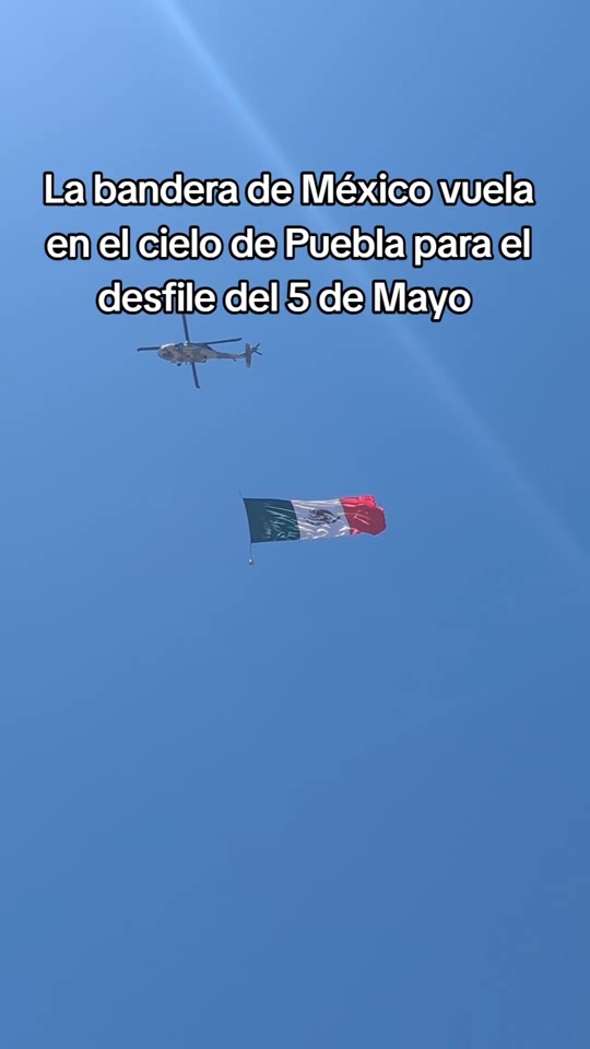 Bandera en el Cielo